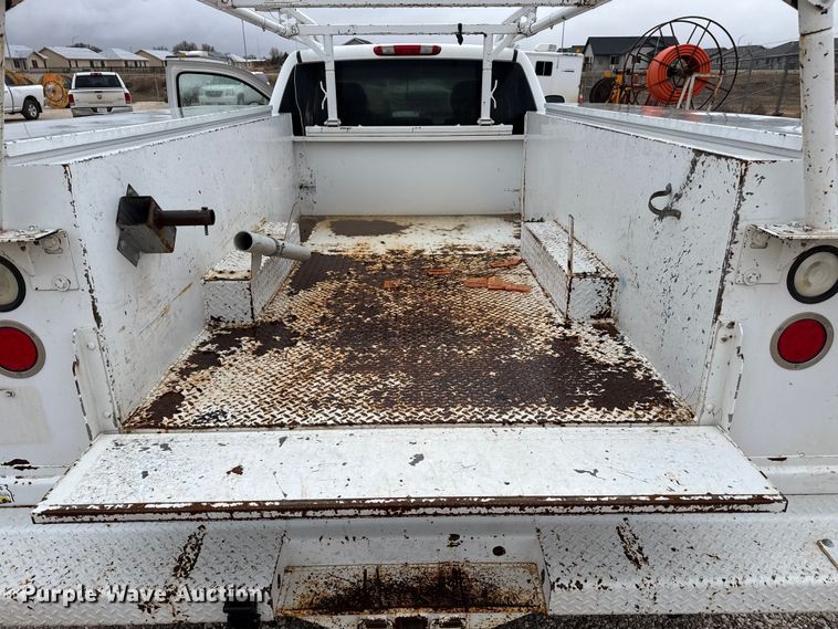 image for item EP2595 2008 GMC 3500HD Ext. Cab utility bed pickup truck