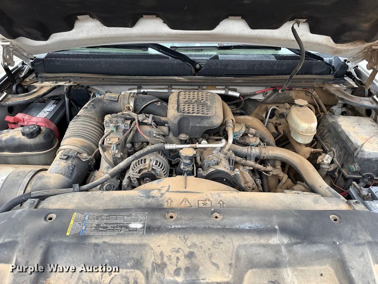 image for item EP2595 2008 GMC 3500HD Ext. Cab utility bed pickup truck