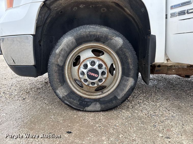 image for item EP2595 2008 GMC 3500HD Ext. Cab utility bed pickup truck