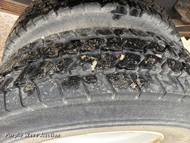 image for item EP2597 2004 GMC C7500 flatbed truck