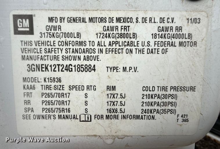 image for item EP2603 2004 Chevrolet Avalanche pickup truck