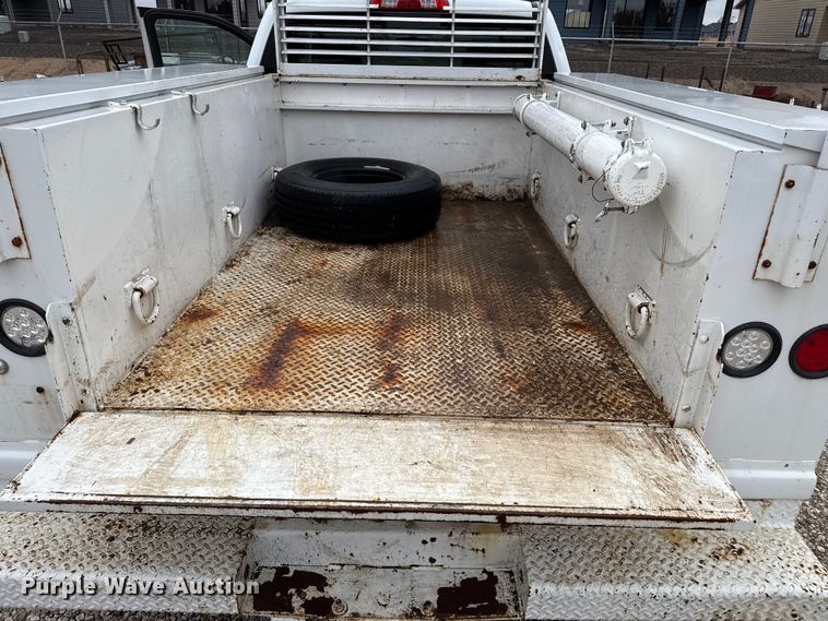 image for item EP2605 2017 GMC Sierra 2500HD Double Cab utility bed pickup truck