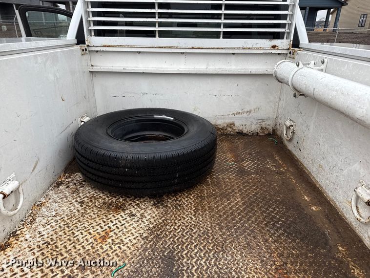 image for item EP2605 2017 GMC Sierra 2500HD Double Cab utility bed pickup truck