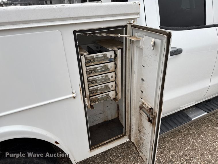 image for item EP2605 2017 GMC Sierra 2500HD Double Cab utility bed pickup truck