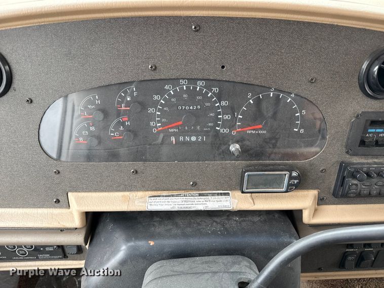 image for item EP2606 1999 Fleetwood Motor Homes RV