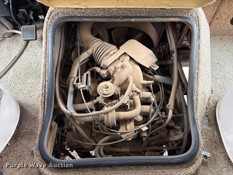 image for item EP2606 1999 Fleetwood Motor Homes RV