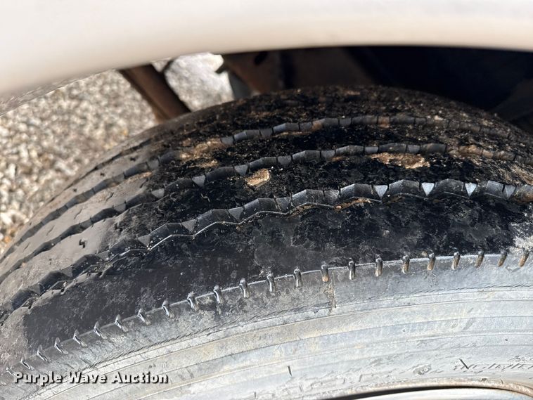 image for item EP2606 1999 Fleetwood Motor Homes RV