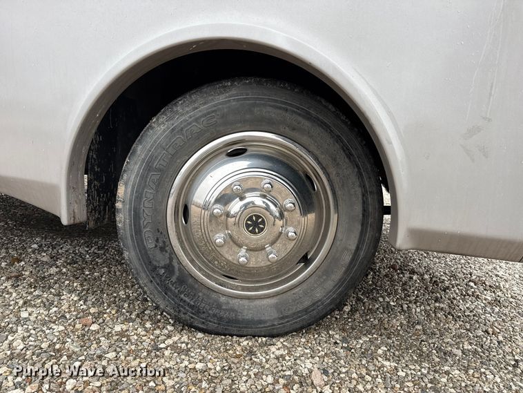 image for item EP2606 1999 Fleetwood Motor Homes RV