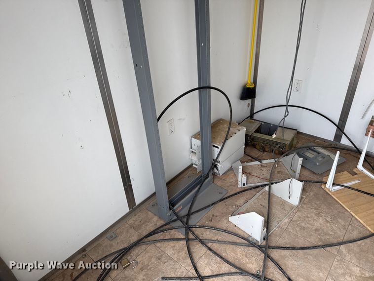 image for item EP2607 Portable building