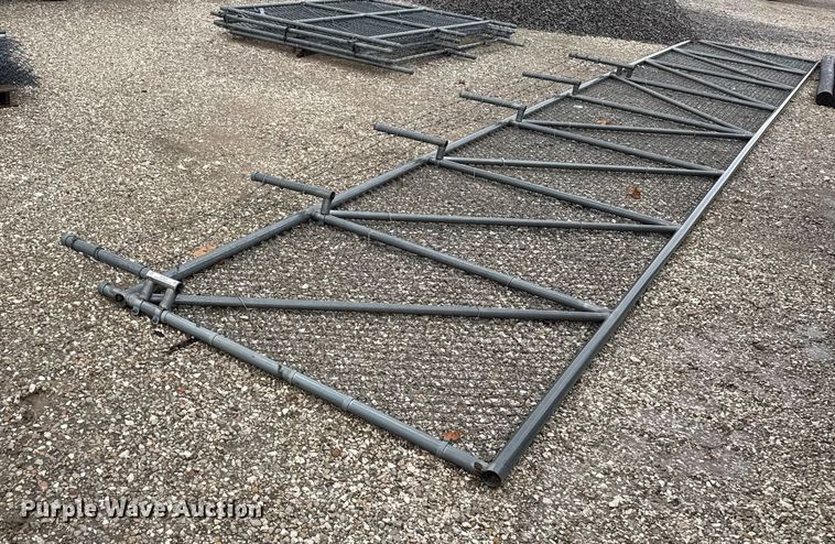 image for item EP2609 Chain link fence