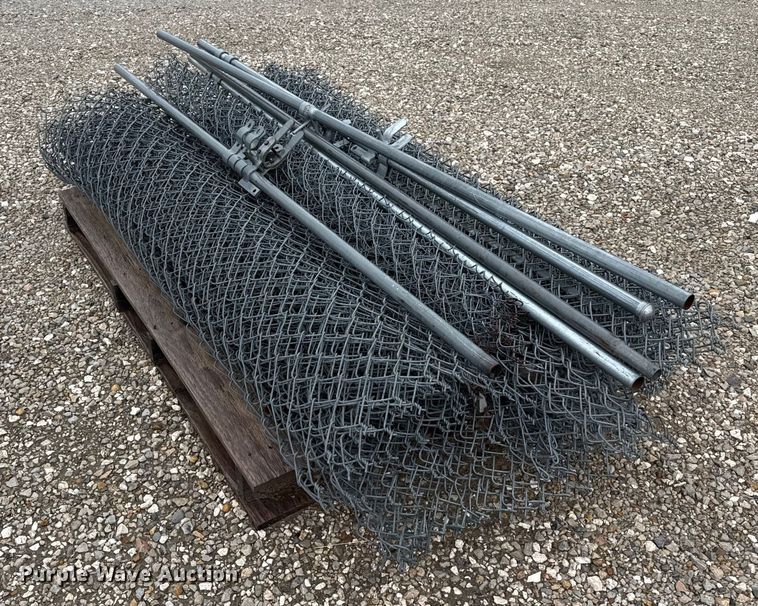 image for item EP2609 Chain link fence