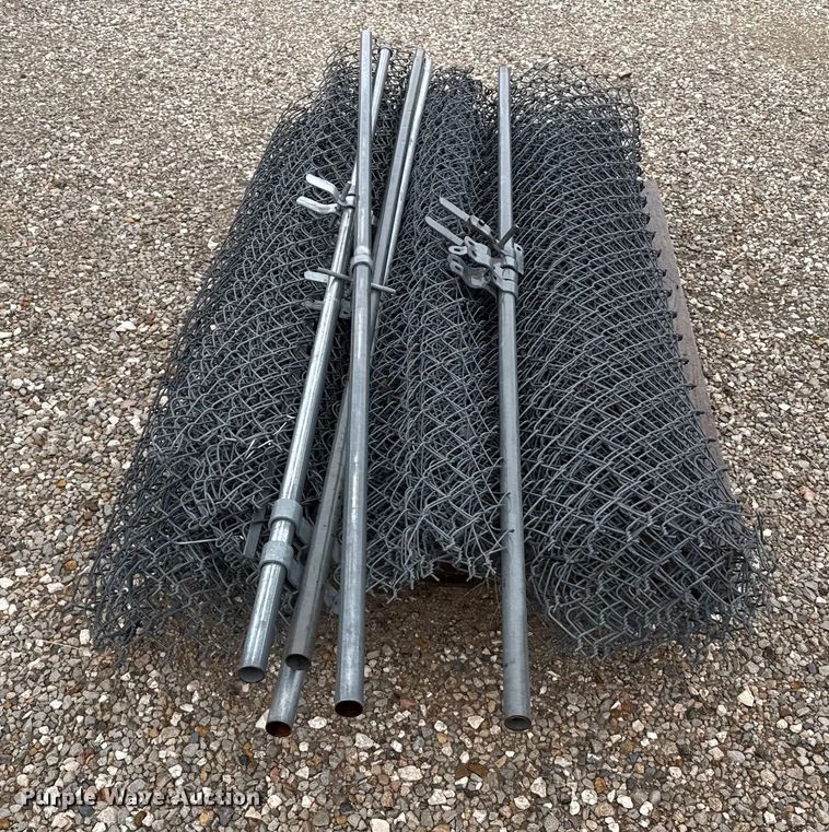 image for item EP2609 Chain link fence