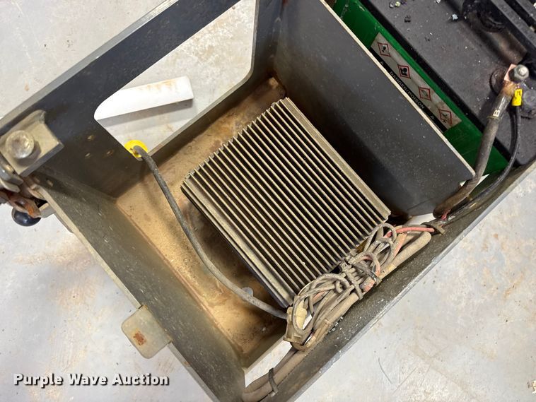 image for item EP2663 Skyjack SJIII 4632 scissor lift