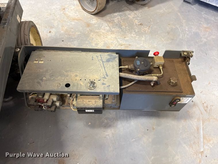 image for item EP2663 Skyjack SJIII 4632 scissor lift