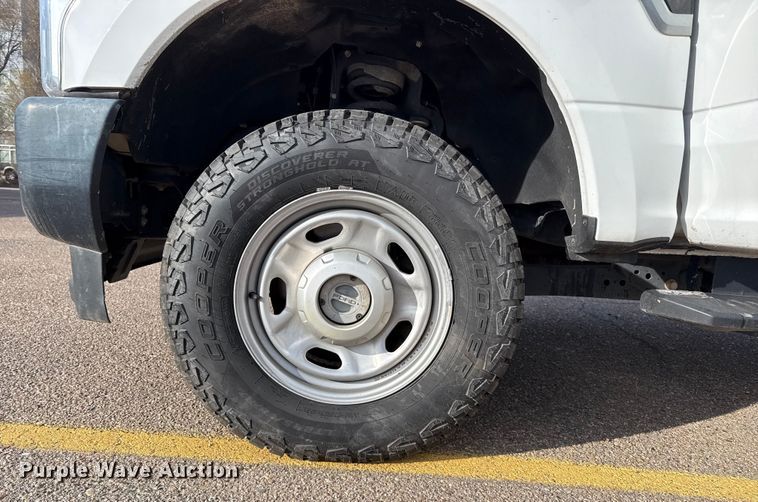 image for item EP2715 2018 Ford F250 Super Duty pickup truck