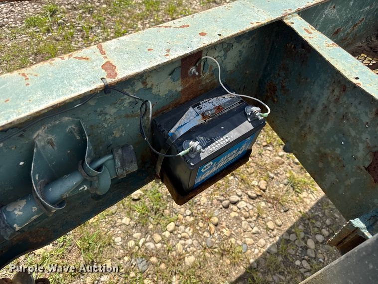 image for item ER0010 1991 Hillsboro equipment trailer