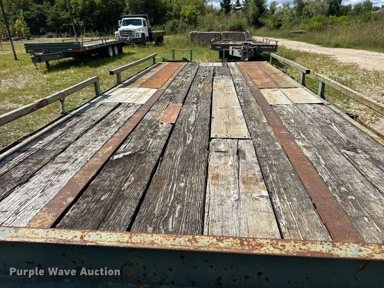 image for item ER0010 1991 Hillsboro equipment trailer