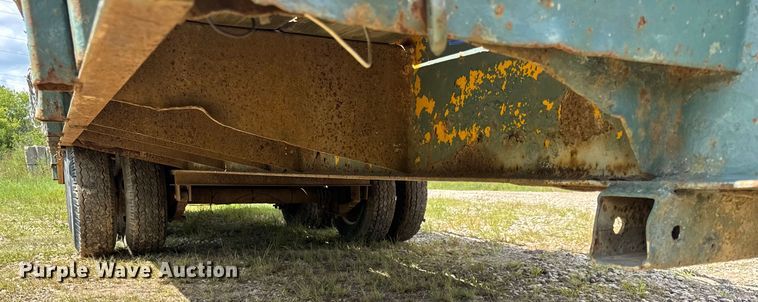 image for item ER0010 1991 Hillsboro equipment trailer