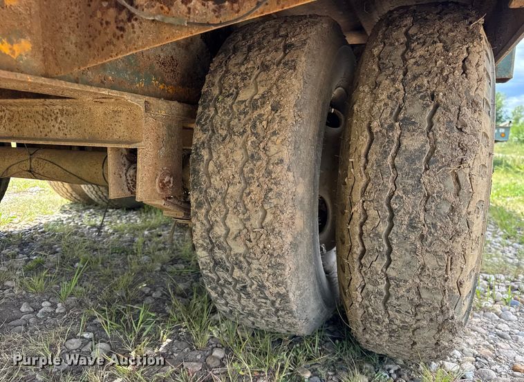 image for item ER0010 1991 Hillsboro equipment trailer