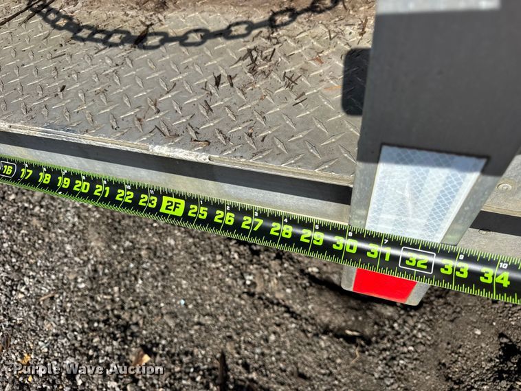 image for item ER0216 2011 Worthington Welding WEC-612S enclosed cargo trailer