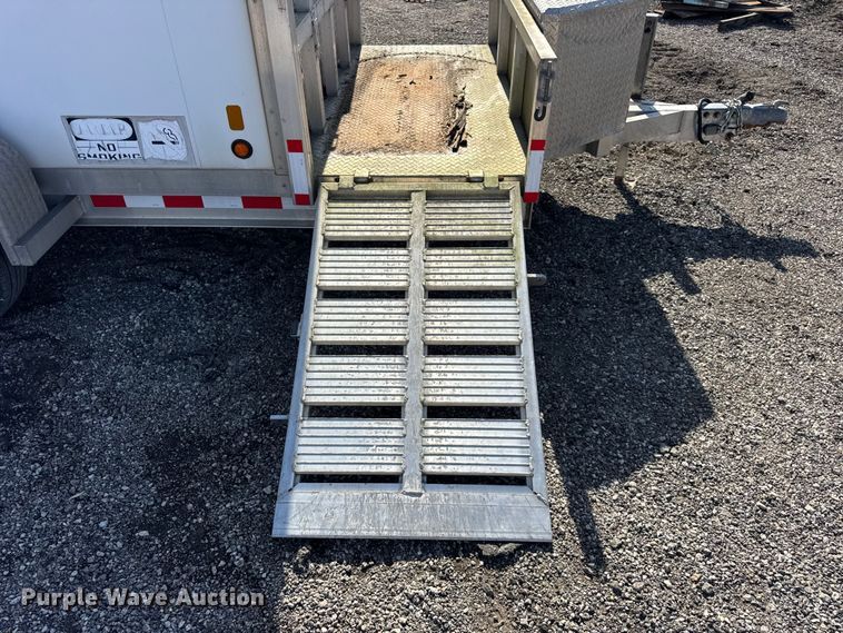 image for item ER0216 2011 Worthington Welding WEC-612S enclosed cargo trailer