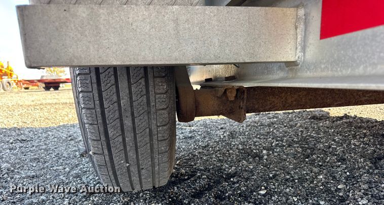 image for item ER0216 2011 Worthington Welding WEC-612S enclosed cargo trailer