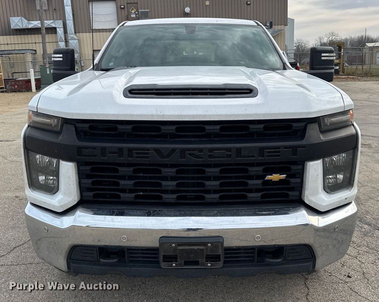 image for item ER0292 2020 Chevrolet Silverado 2500HD Crew Cab pickup truck