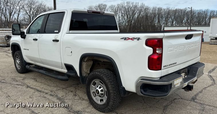 image for item ER0292 2020 Chevrolet Silverado 2500HD Crew Cab pickup truck