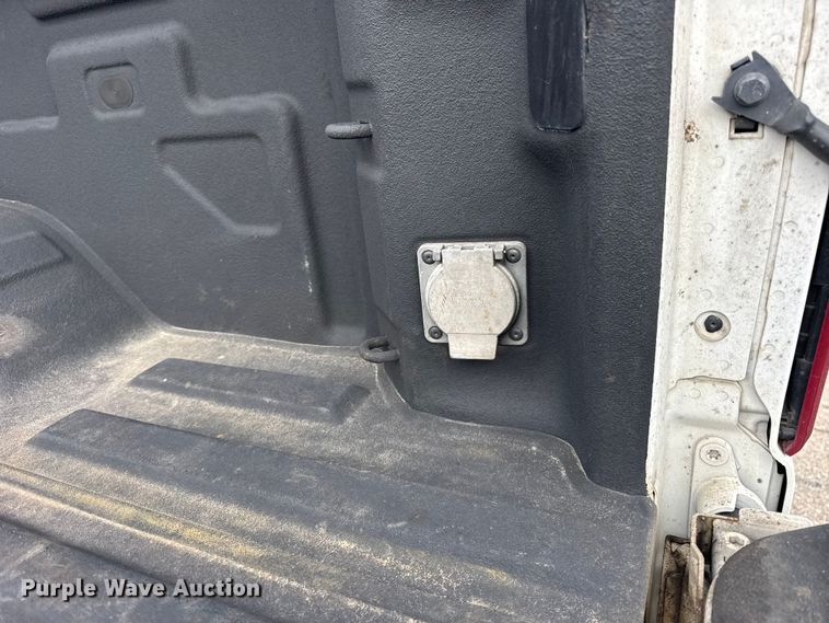 image for item ER0292 2020 Chevrolet Silverado 2500HD Crew Cab pickup truck