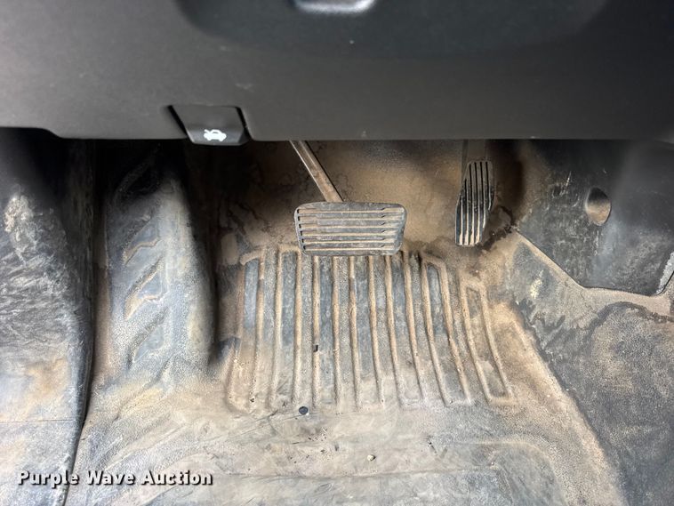 image for item ER0292 2020 Chevrolet Silverado 2500HD Crew Cab pickup truck