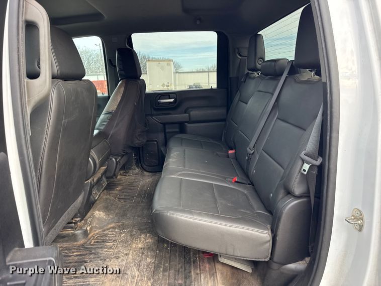 image for item ER0292 2020 Chevrolet Silverado 2500HD Crew Cab pickup truck