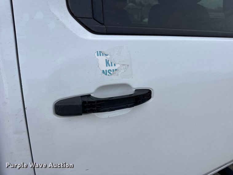 image for item ER0293 2020 Chevrolet Silverado 2500HD Crew Cab pickup truck