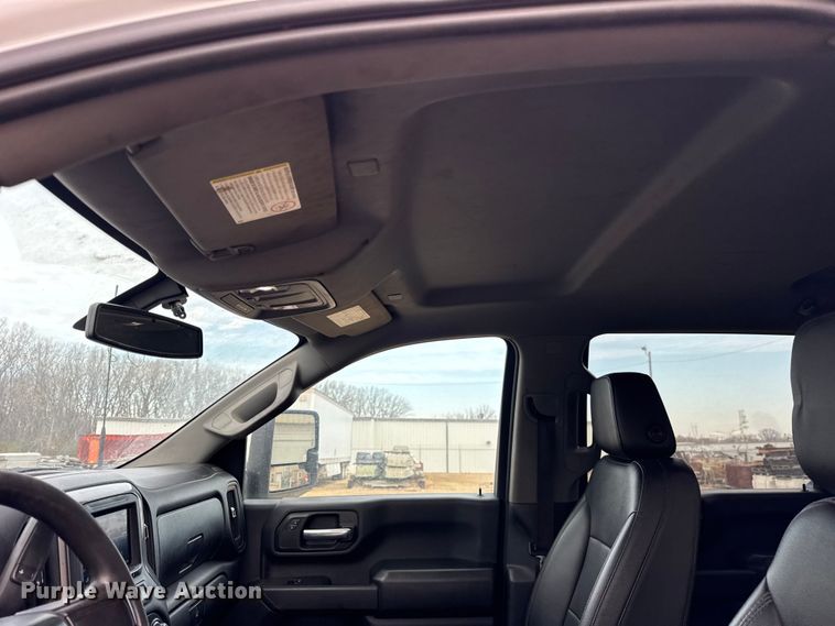 image for item ER0293 2020 Chevrolet Silverado 2500HD Crew Cab pickup truck