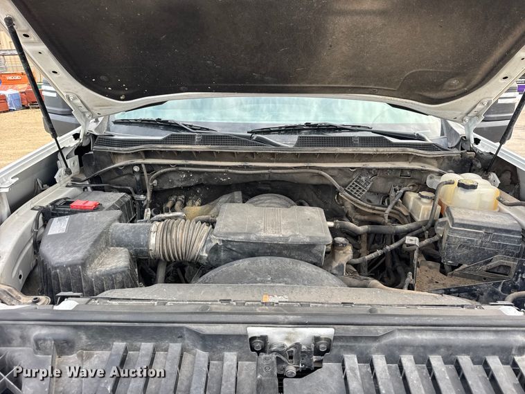 image for item ER0293 2020 Chevrolet Silverado 2500HD Crew Cab pickup truck