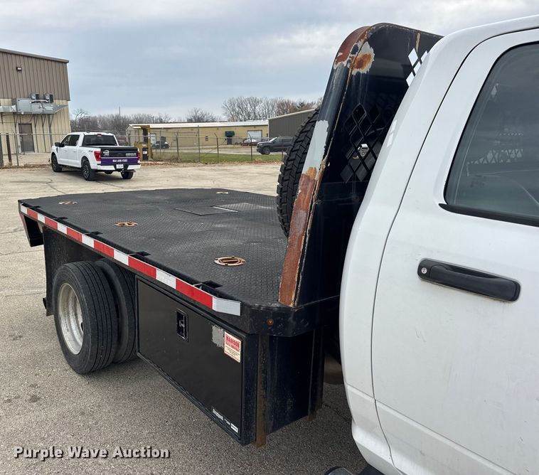image for item ER0294 2014 RAM 5500 flatbed truck