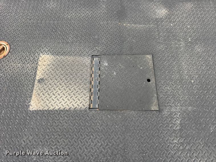 image for item ER0294 2014 RAM 5500 flatbed truck