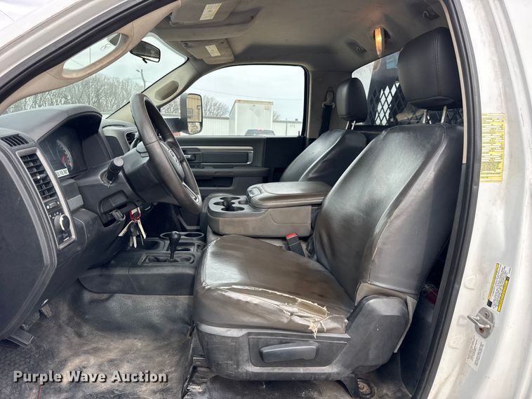 image for item ER0294 2014 RAM 5500 flatbed truck