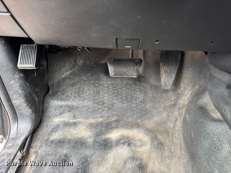 image for item ER0294 2014 RAM 5500 flatbed truck