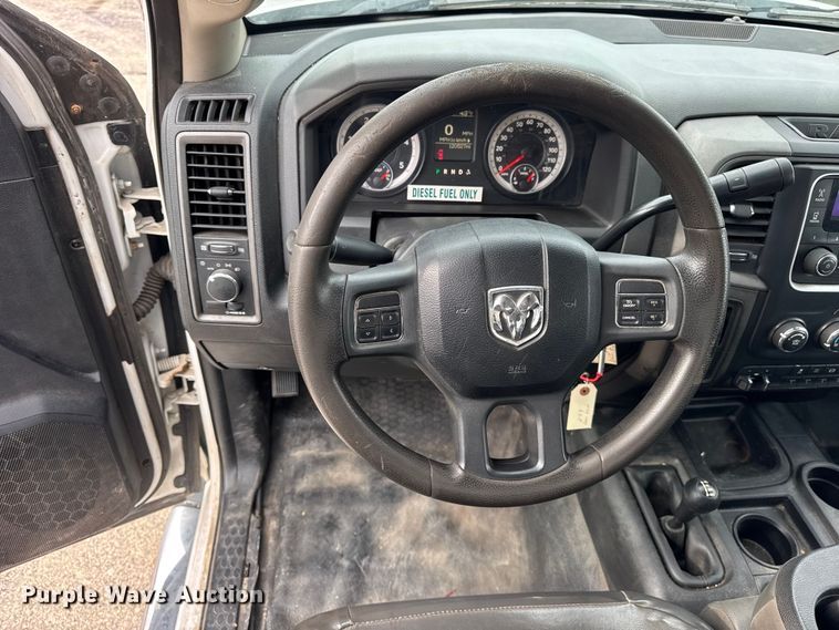 image for item ER0294 2014 RAM 5500 flatbed truck