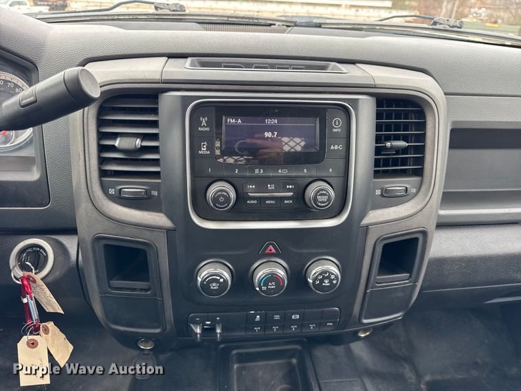 image for item ER0294 2014 RAM 5500 flatbed truck