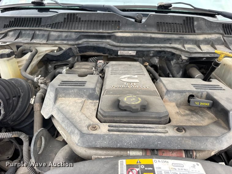 image for item ER0294 2014 RAM 5500 flatbed truck