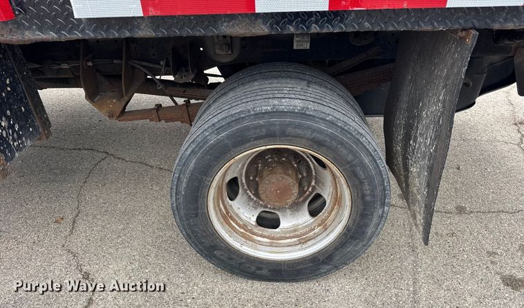 image for item ER0294 2014 RAM 5500 flatbed truck