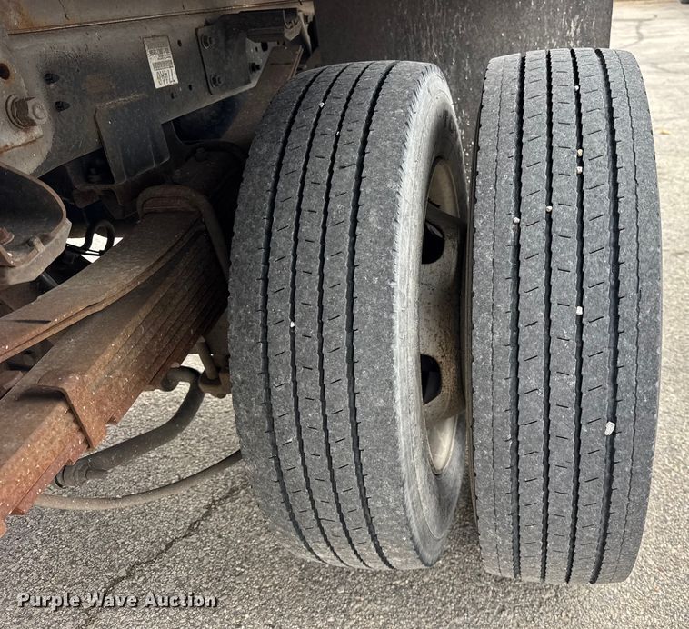 image for item ER0294 2014 RAM 5500 flatbed truck