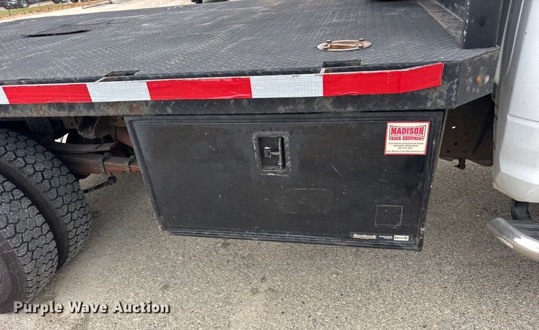 image for item ER0295 2013 RAM 5500 flatbed truck