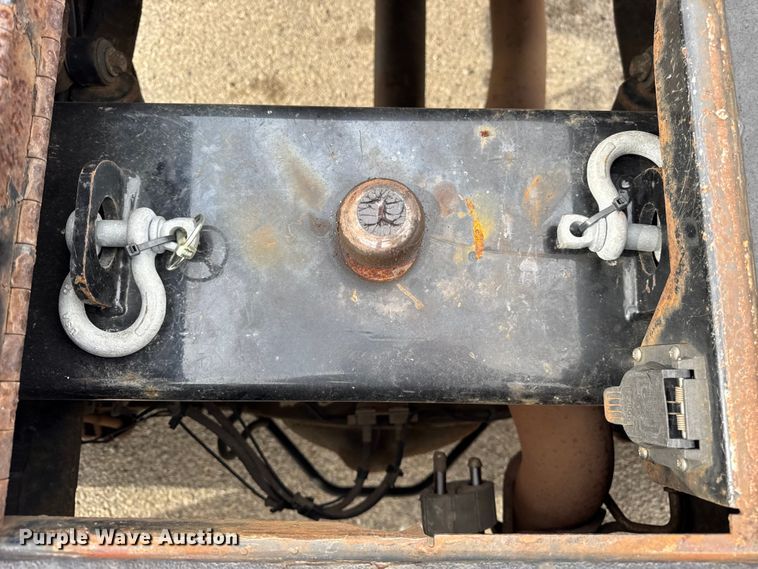 image for item ER0295 2013 RAM 5500 flatbed truck