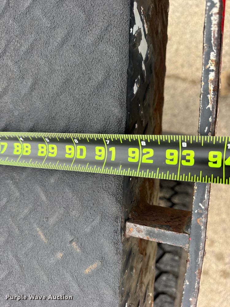 image for item ER0295 2013 RAM 5500 flatbed truck