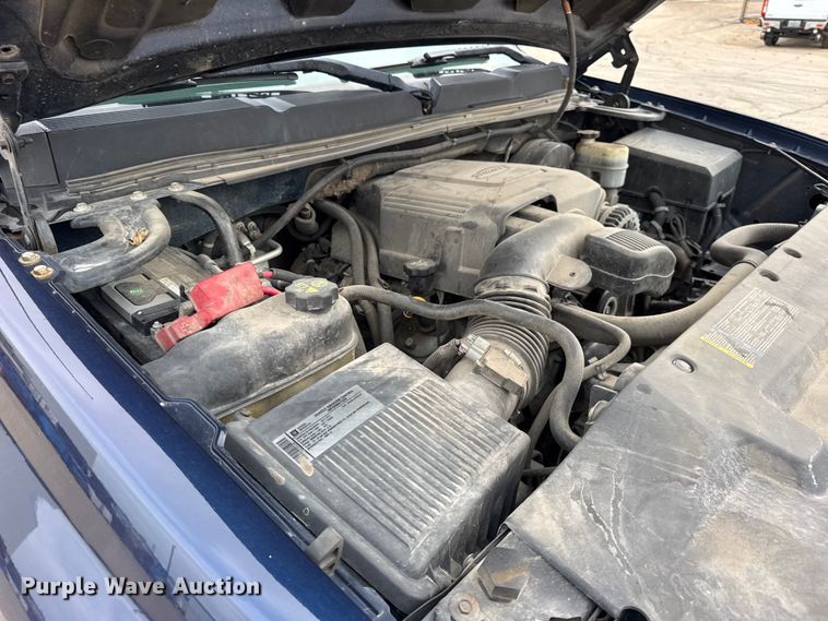 image for item ER0296 2011 Chevrolet Silverado 1500 Crew Cab pickup truck