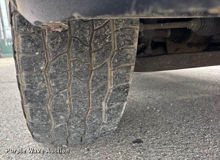 image for item ER0296 2011 Chevrolet Silverado 1500 Crew Cab pickup truck