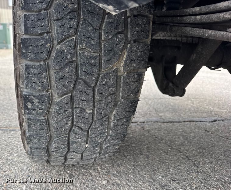 image for item ER0296 2011 Chevrolet Silverado 1500 Crew Cab pickup truck