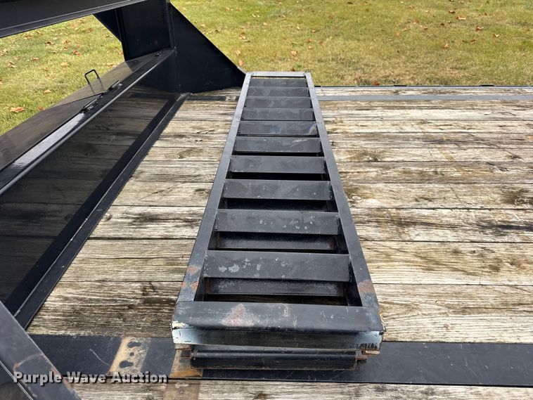 image for item ER0303 2017 Load trail equipment trailer